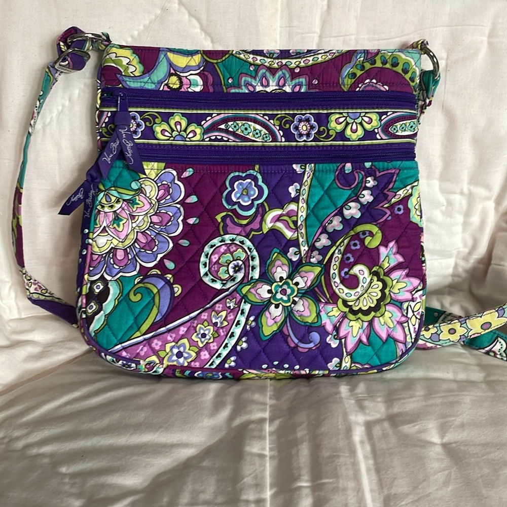 Vera crossbody